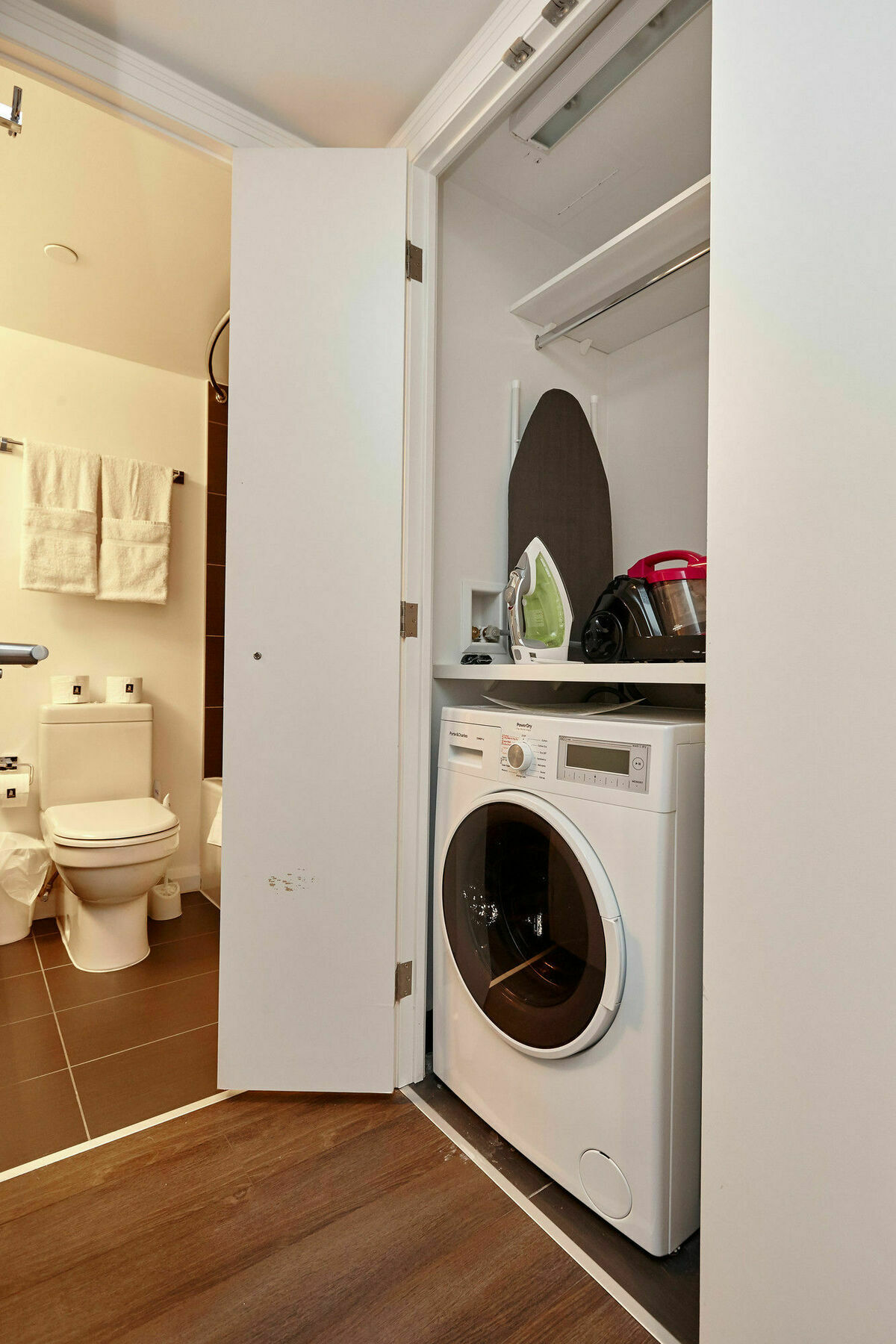 Atlas Suites - Yorkville Furnished Apartments Τορόντο Εξωτερικό φωτογραφία